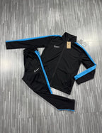 CONJUNTO NIKE DRI-FIT ( PRETO c/ AZUL )