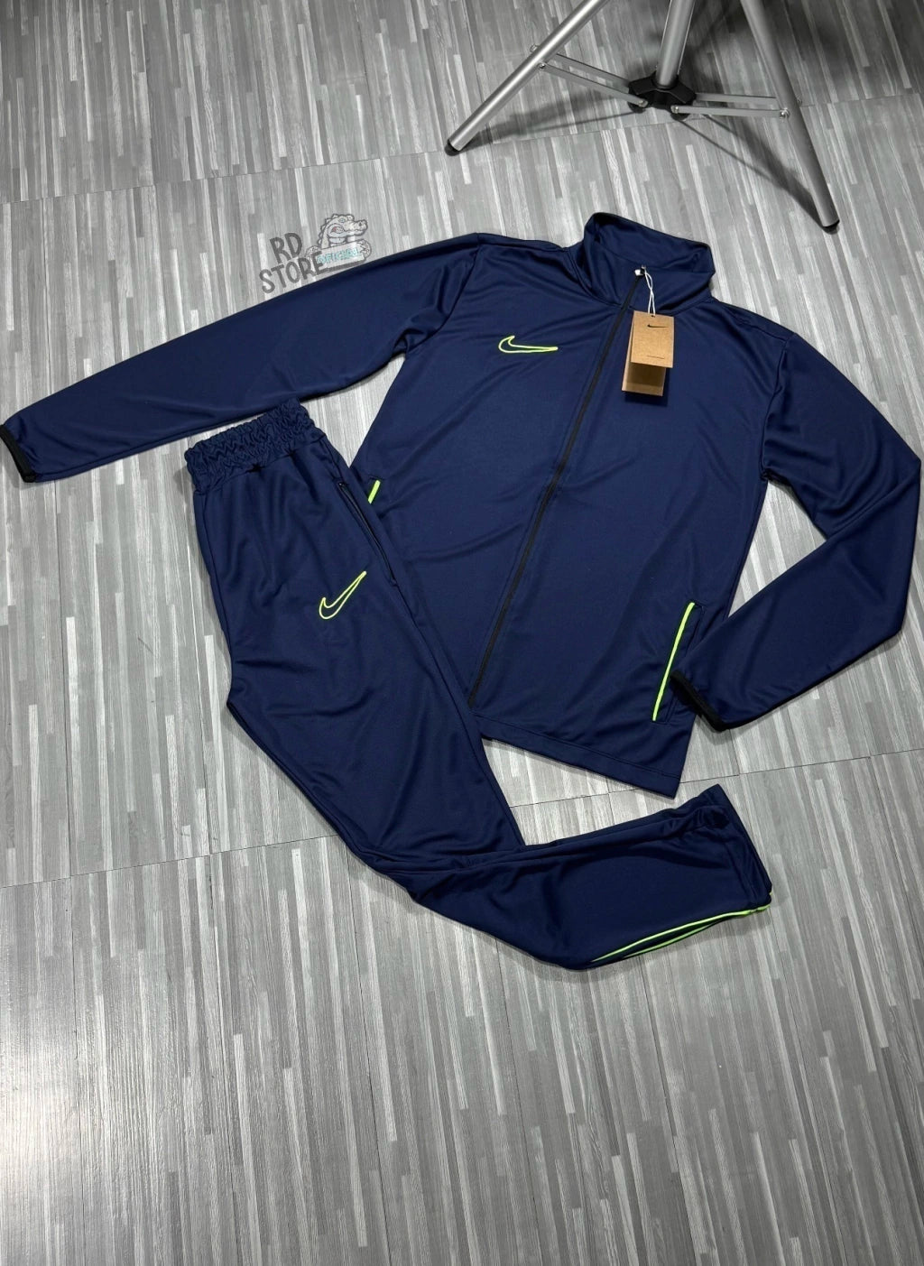 CONJUNTO NIKE DRI-FIT ( AZUL c/ VERDE NEON )