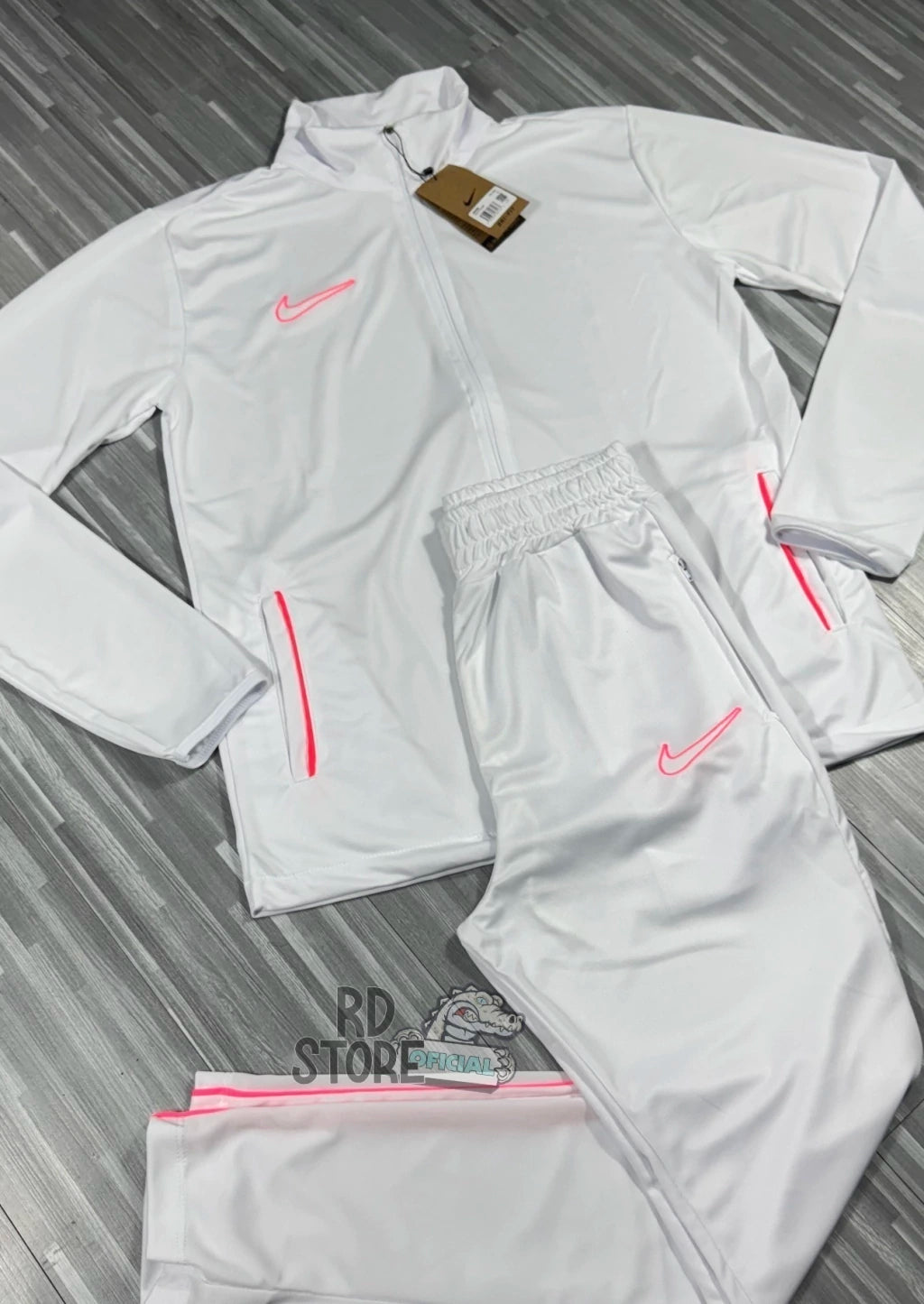 CONJUNTO NIKE DRI-FIT ( RARO )