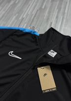 CONJUNTO NIKE DRI-FIT ( PRETO c/ AZUL )