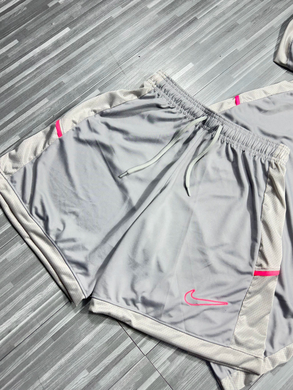 CONJUNTO DRI-FIT ACADEMY 2025 ( ROSA )