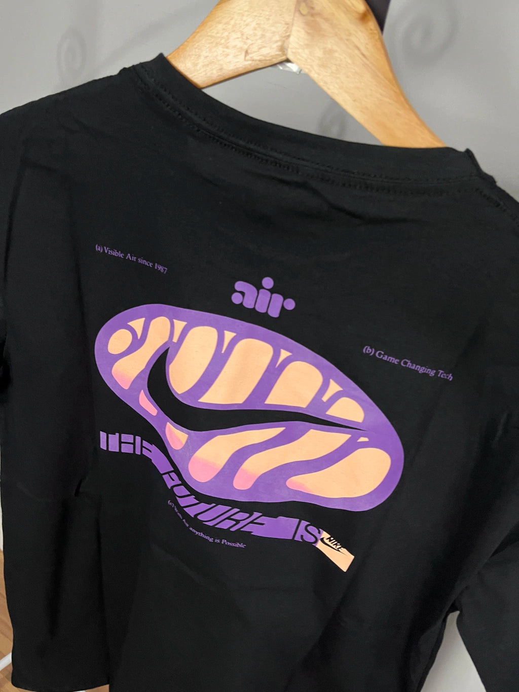 CAMISETA NIKE THE FUTURE IS