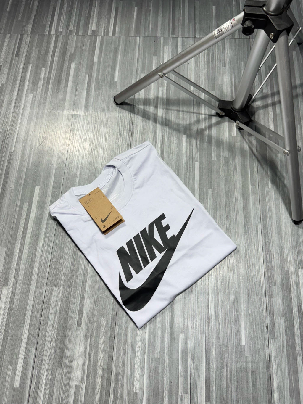 CAMISETA NIKE ICON - BRANCA