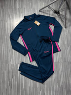CONJUNTO NIKE DRI-FIT 2025 ( AZUL c/ ROSA )
