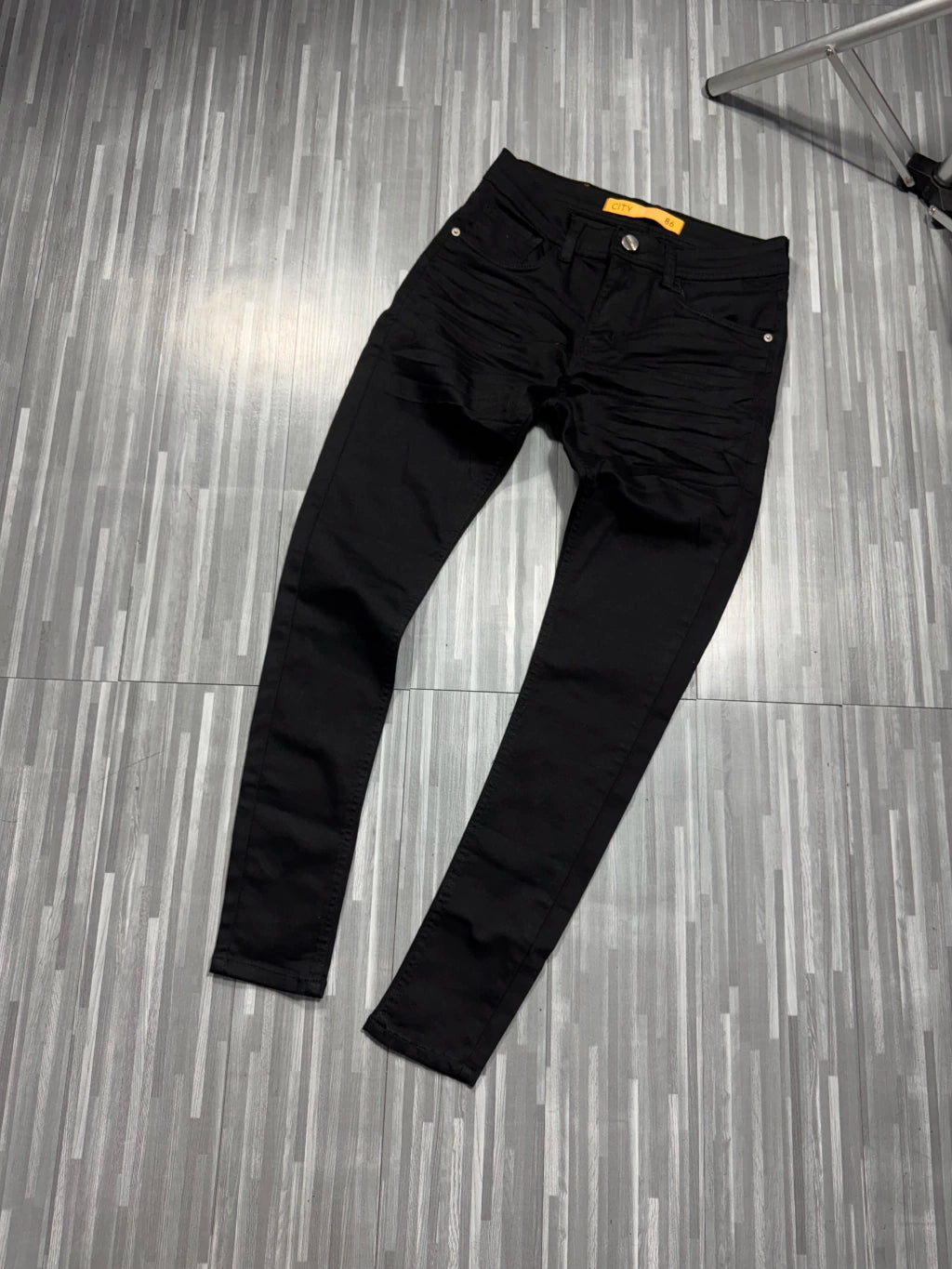 CALÇA JEANS PRETA LISA - 0226 / 2520002